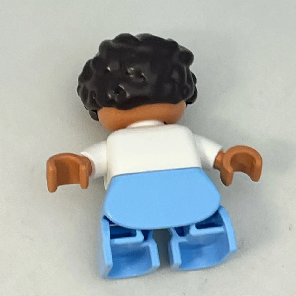 Set Of 11 Lego Duplo Figures From Various Sets Construction Worker Pilot Kids